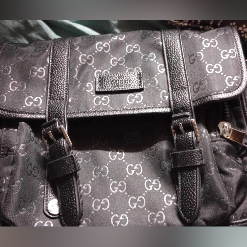 Gucci GG Guccissima Logo Messenger Bag